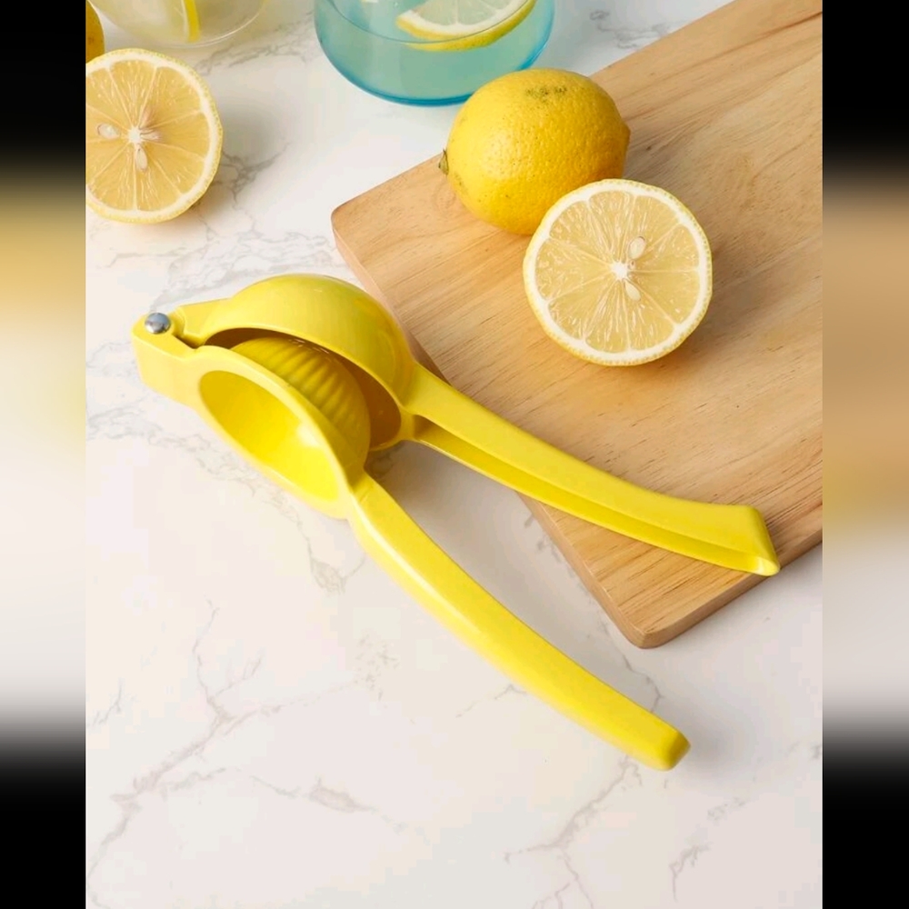 🍉5 for $25* Hand Juicer